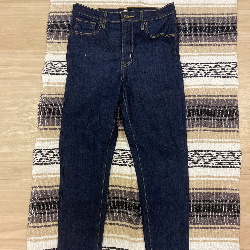 Levi Strauss Dark Mile High Super Skinny Jeans 29